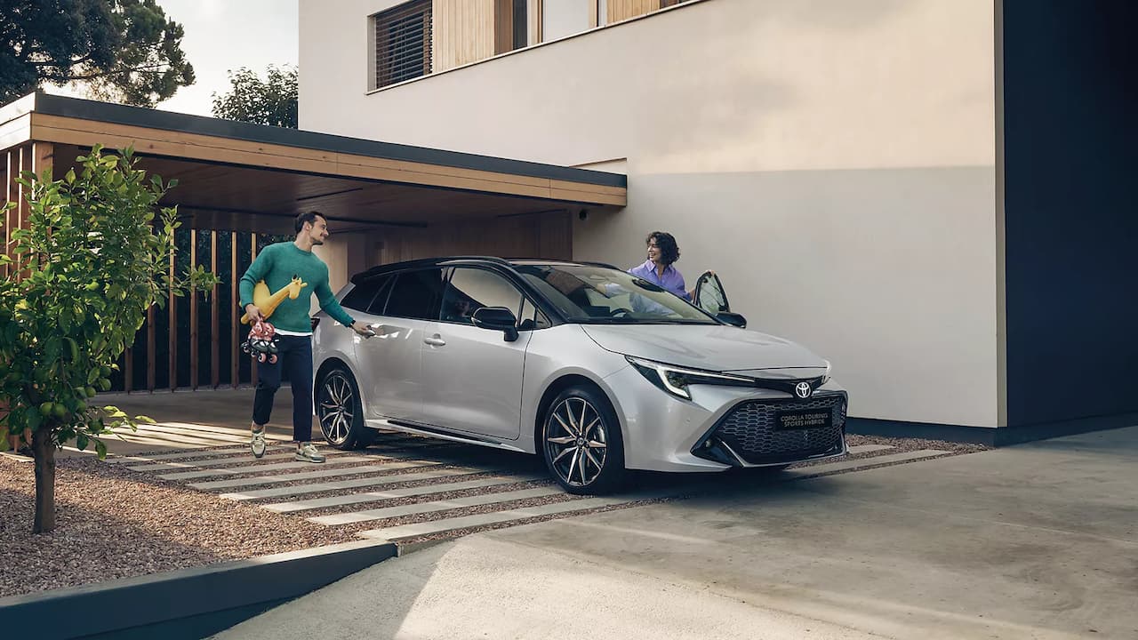 Toyota Corolla Touring Sports